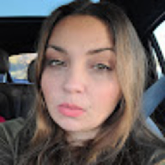 Meet your Posher, Bernadette - Picture 1 of 1